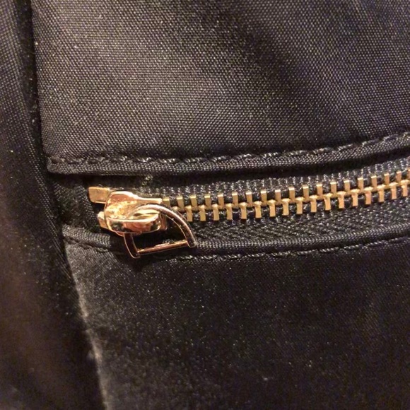 Broken but fixable Kate Spade Backback - Picture 6 of 7